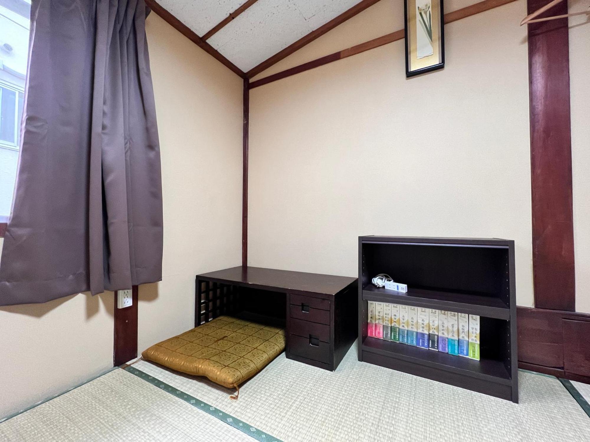 Hostel Murasaki Ryokan 高山市 エクステリア 写真